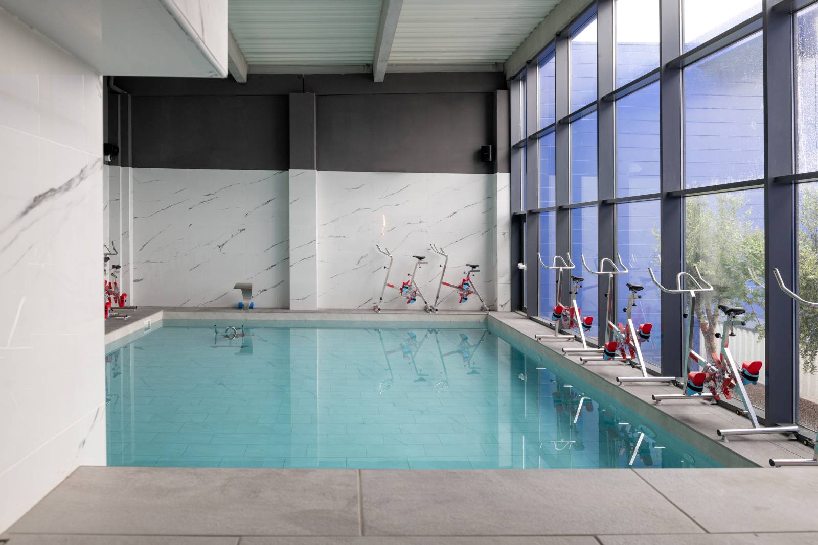 Installation de télévision murale dans les espaces professionnels à Villefranche-Sur-Saône 69400