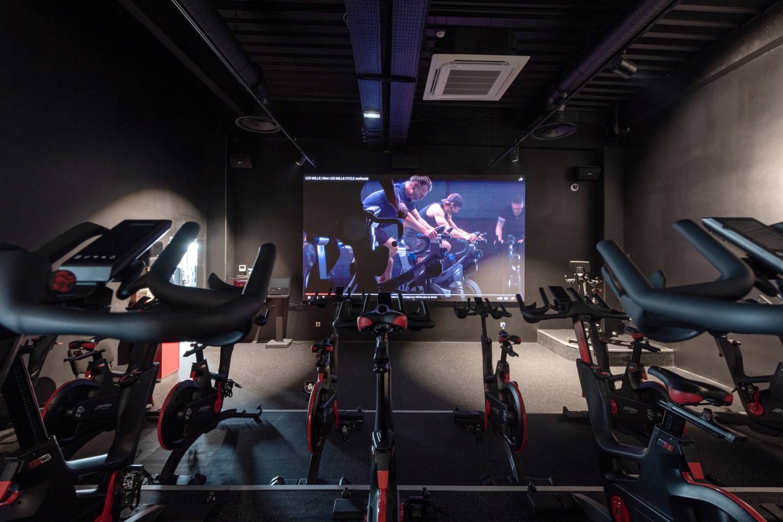 installation audiovisuelle en salle de sport à Lyon