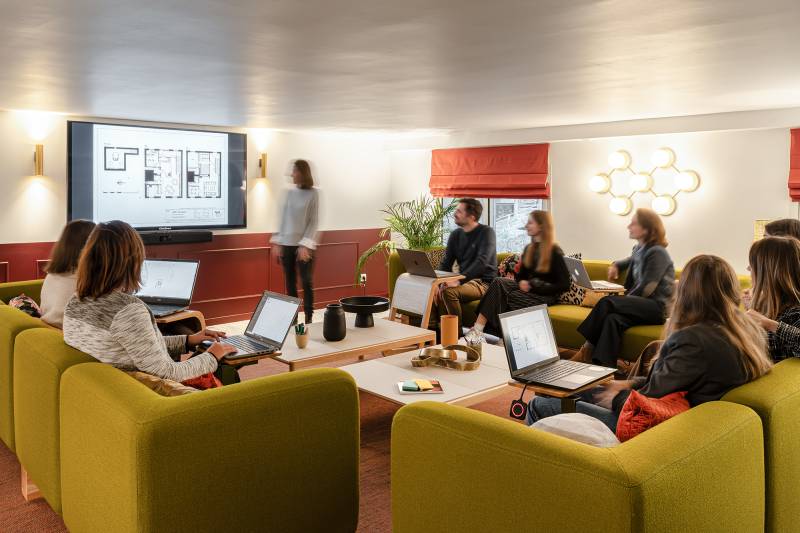 Installation de salle de visioconférence à Lyon