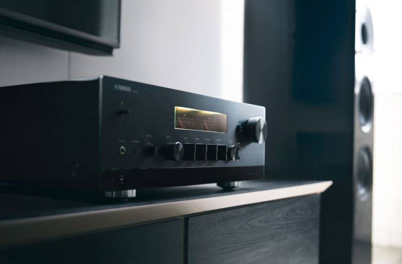 HIFI YAMAHA RN2000